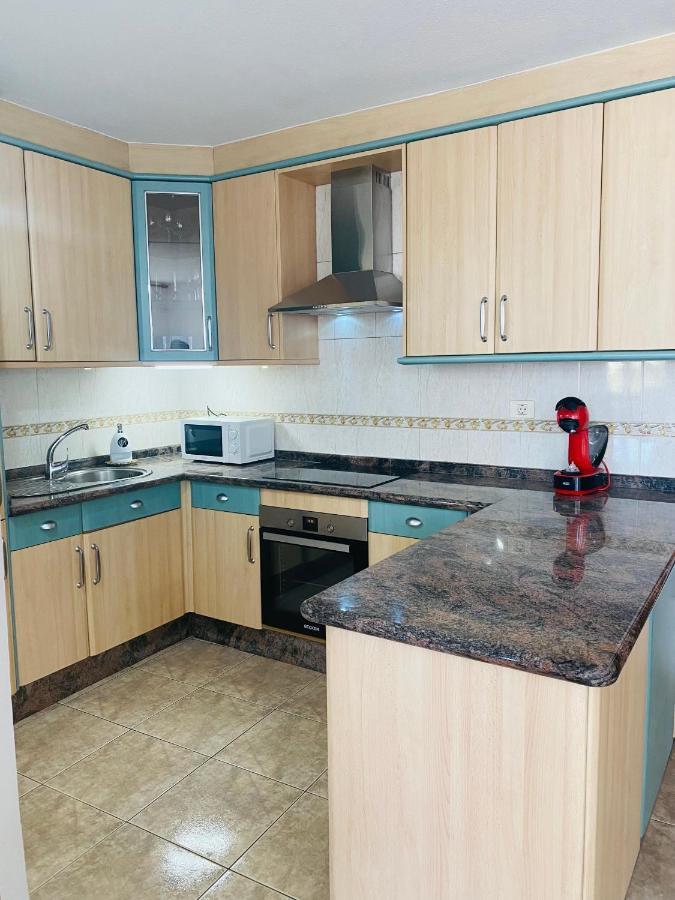 Paradise Holidays 2 Bedrooms & Sea View, Tenerife アロナ エクステリア 写真